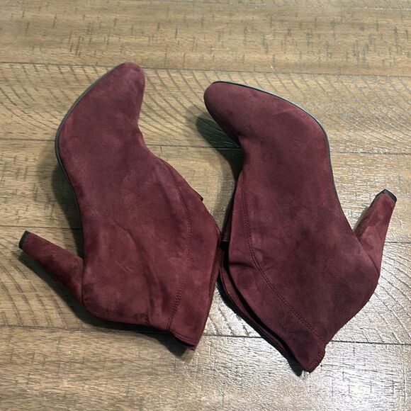 Carvela suede boots size 40 or size 7/7.5 - Picture 10 of 13